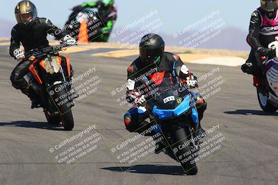 media/Apr-15-2022-Apex Assassins (Fri) [[9fb2e50610]]/Trackday Level 2/Session 2/Turns 9 and 10 Set 1/